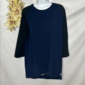 🐼 3/$25 Navy and Black Raglan Shirt